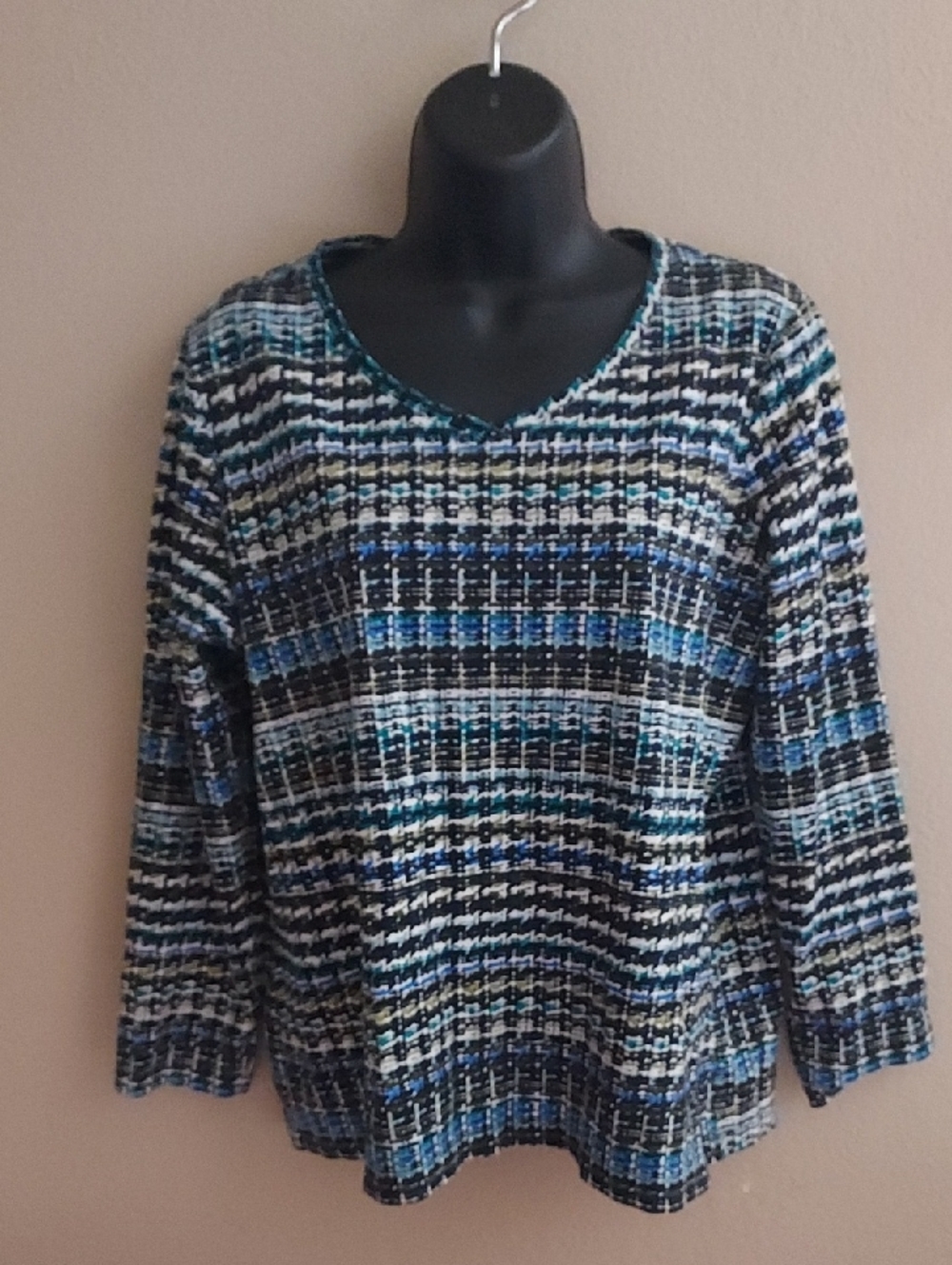 Croft & Barrow The Classic Tee Woman's Top Blue Black White Long Sleeve